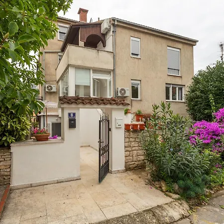 Apartment Enny Porec